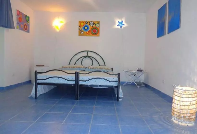 Majatalo La Tavernetta Degli Artisti