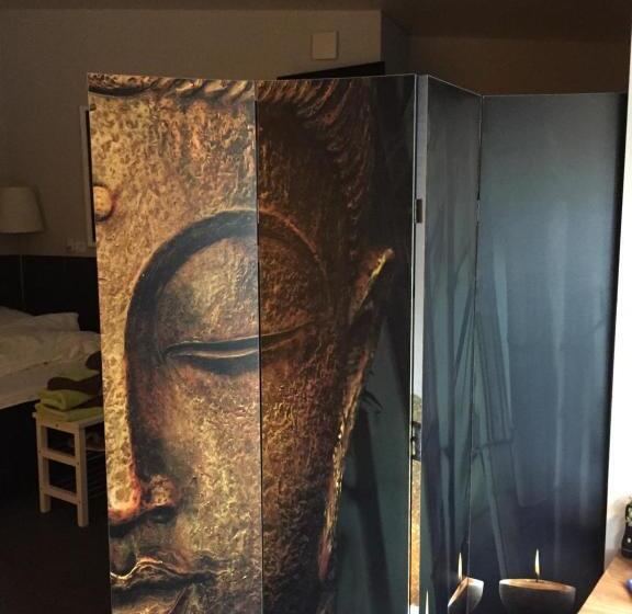 مبيت وإفطار Relax Trois Bornes De Grenspost