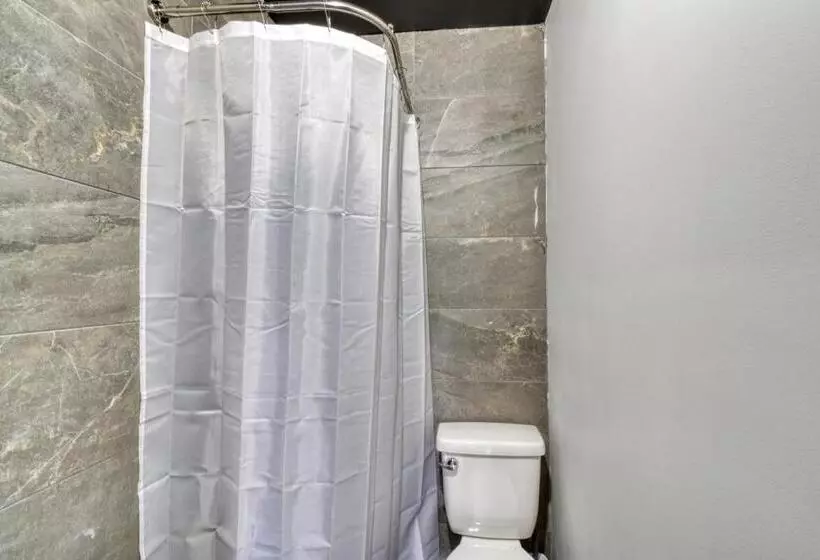 Aamiaismajoitus (B&B) The International House Hostel