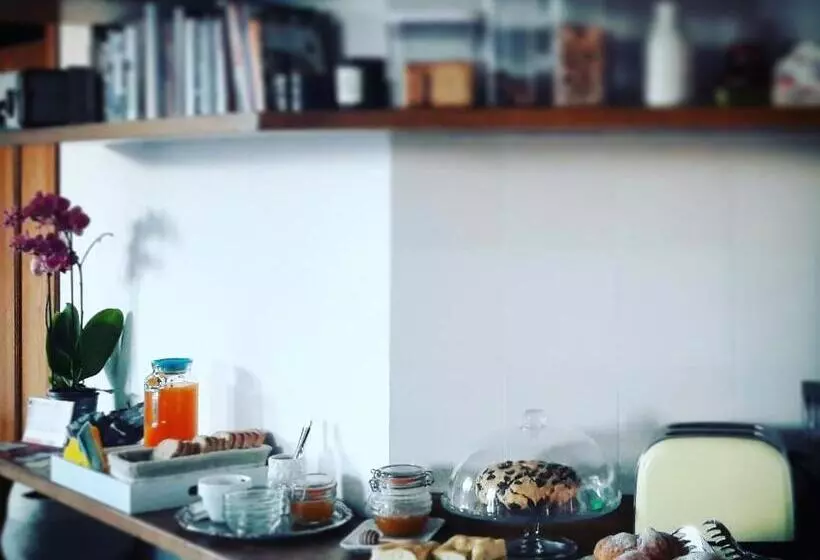 Ca  Di Camineve B&b