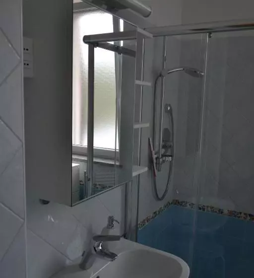 Ca  Di Camineve B&b