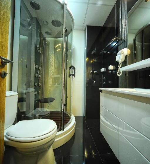 هتل Garni Uni Elita Lux