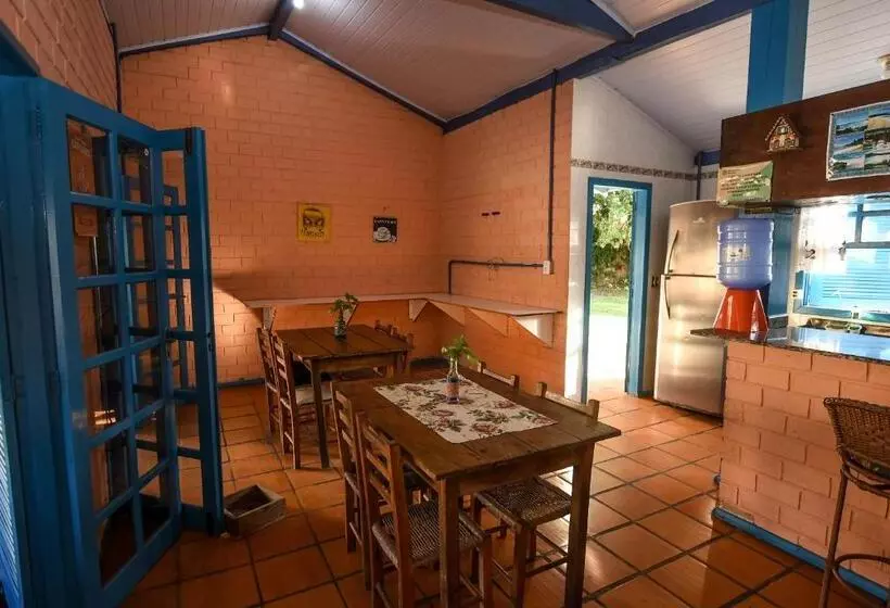 Retkeilymaja Pousada Vila Da Ferrugem