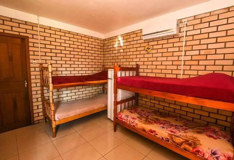 Retkeilymaja Pousada Vila Da Ferrugem