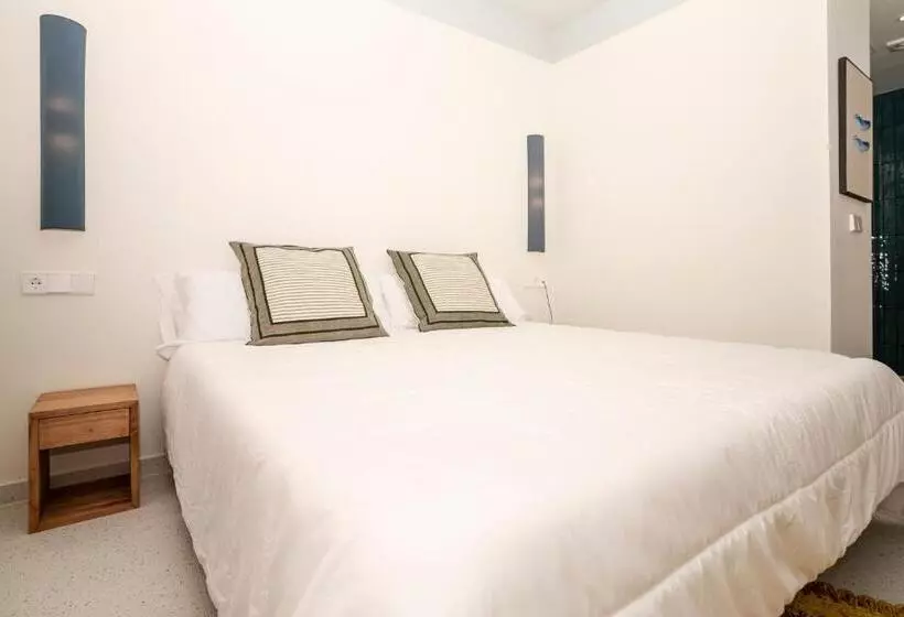 هتل Atlante Sanxenxo Boutique