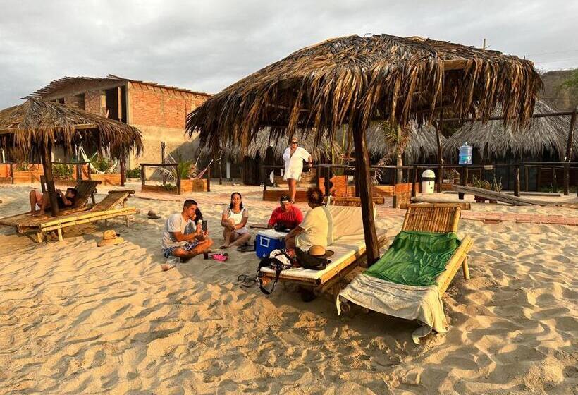 هتل Waltako Beach Culture