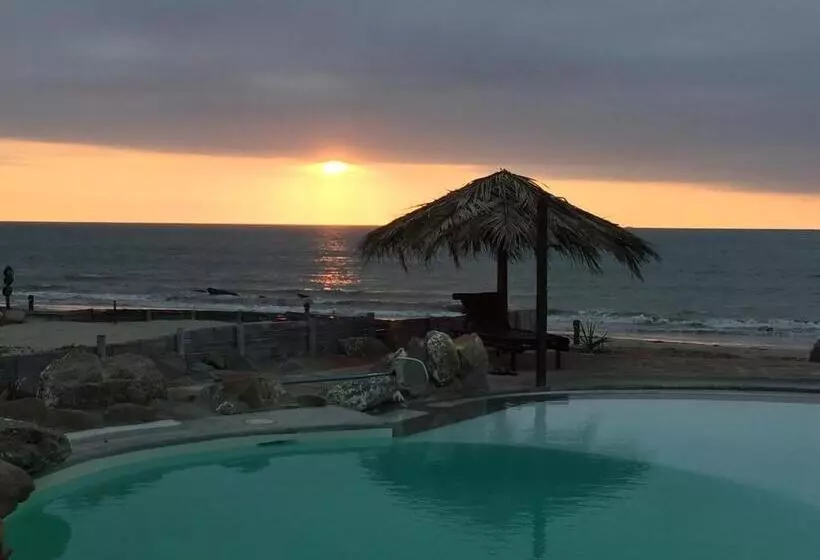 Hotelli Waltako Beach Culture