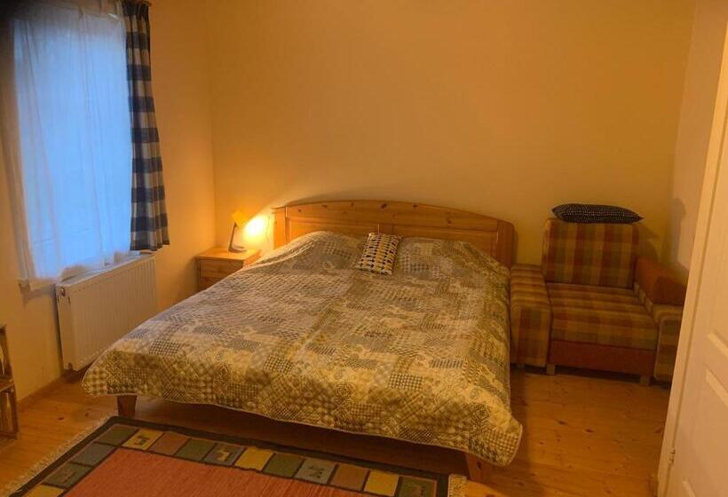 پانسیون Artless #2