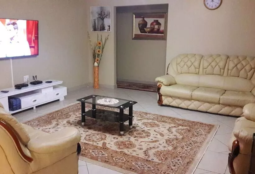 Alimop Bed And Breakfast