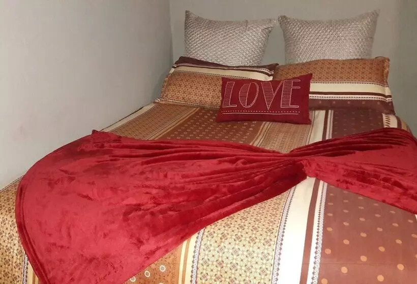 Alimop Bed And Breakfast