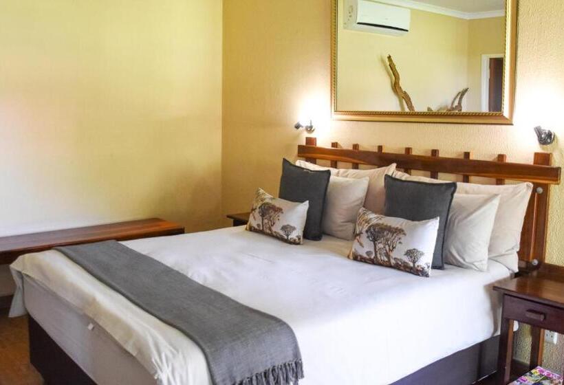 تختخواب و صبحانه Kamaku Guesthouse Cc