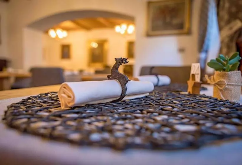ホテル Albergo Cavallino