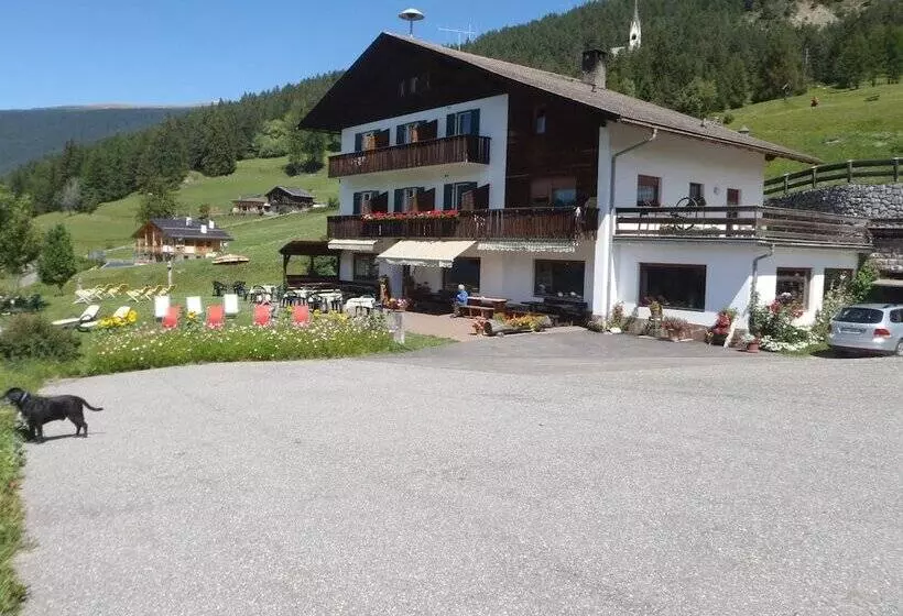 هتل Albergo Somont