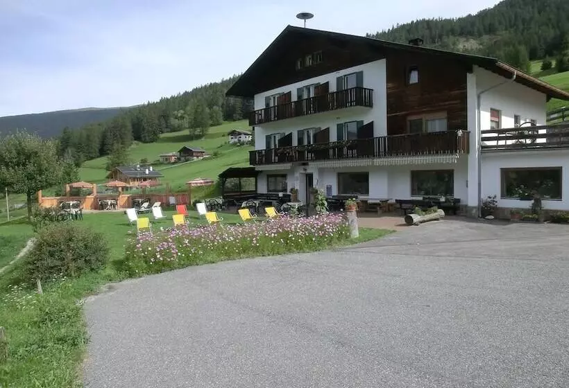 هتل Albergo Somont