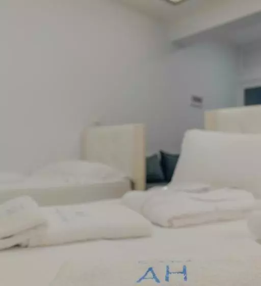 هتل Angjelo