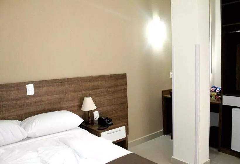 Avare Plaza Hotel Plus