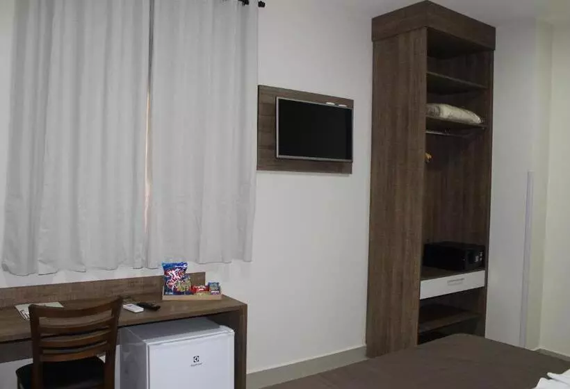 Avare Plaza Hotel Plus