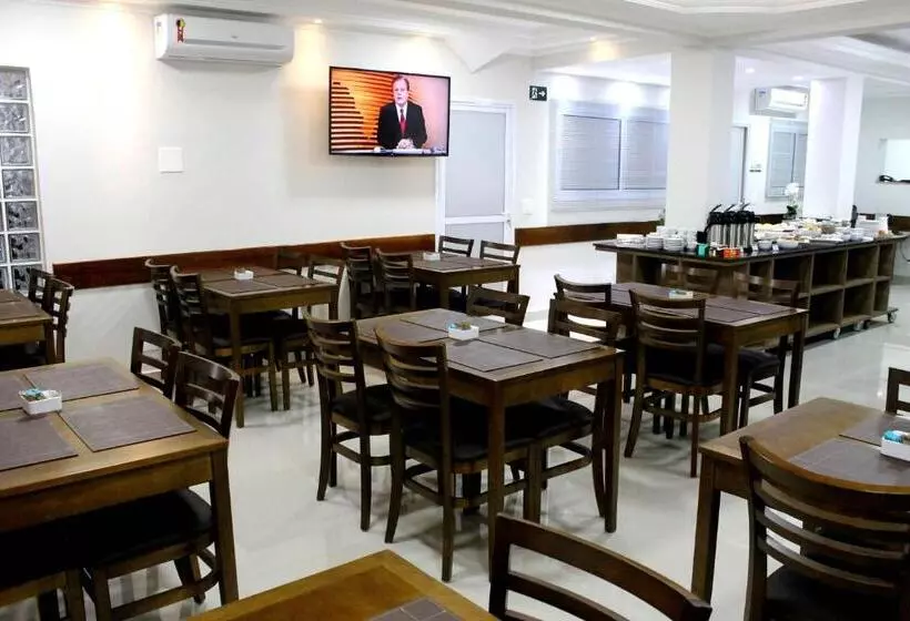 Avare Plaza Hotel Plus