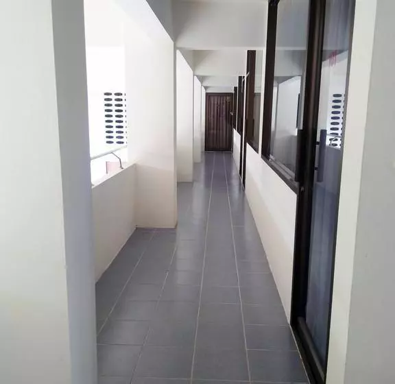 هتل Nontharat Mansion