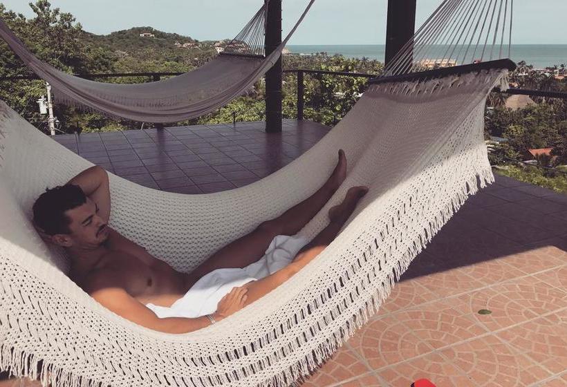 Отель Punta Del Sol