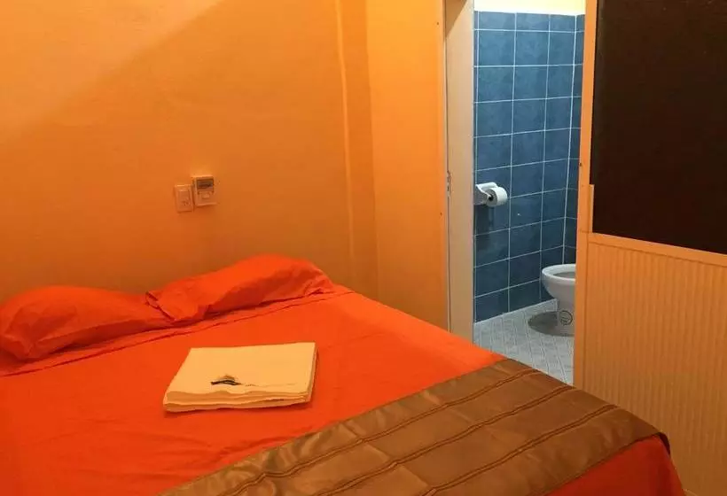 Hotelli Punta Del Sol