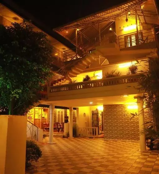 Hotelli Royal Homes