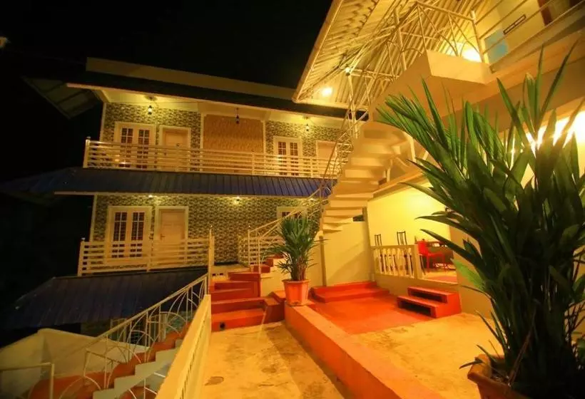 Hotelli Royal Homes