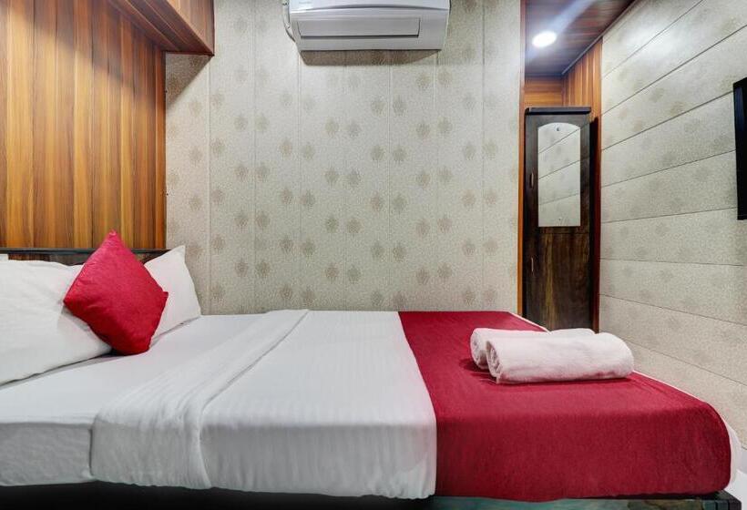 Отель Ab Residency