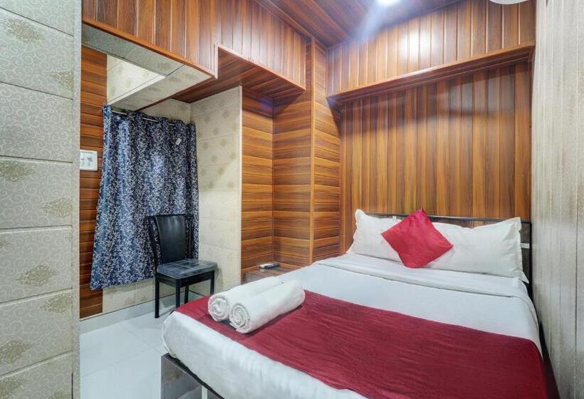 Отель Ab Residency