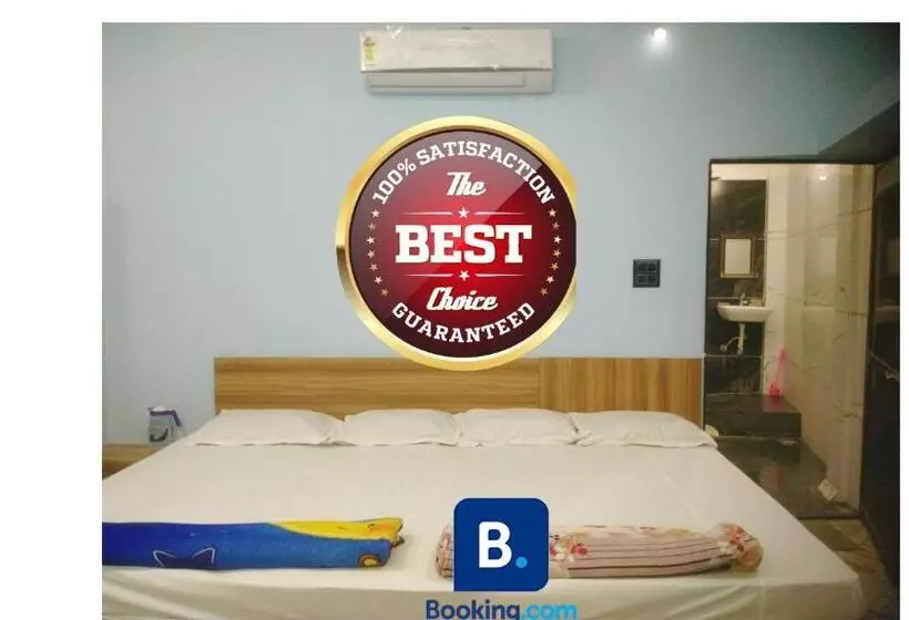 ペンション Shreeram Guest House !ujjain Near Mahakal Temple Fully! Aircondition Property With Parking!