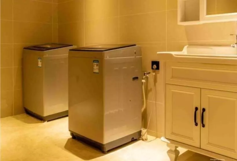 هتل City Comfort Inn Xining Haihu New District Wanda Plaza