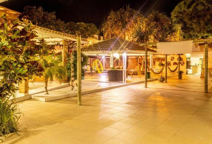 هتل Pousada Corais Barra