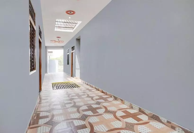 O J.k Hotel And Resturant