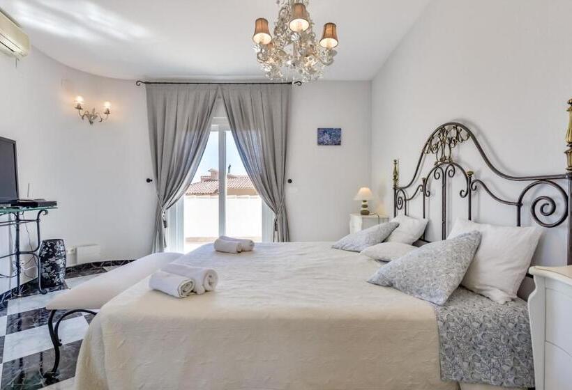 پانسیون Villa Fortuna Apartamentos у Estudios Para Vacaciones Con Piscina Común, Calpe