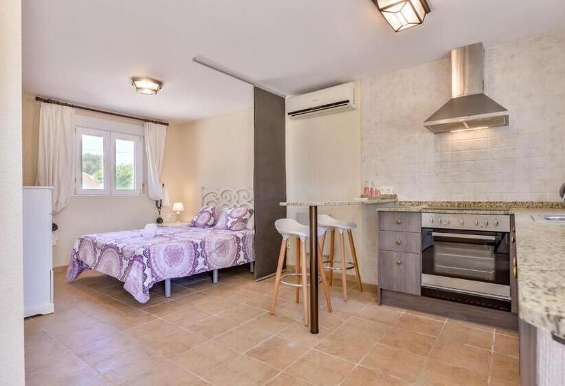 پانسیون Villa Fortuna Apartamentos у Estudios Para Vacaciones Con Piscina Común, Calpe