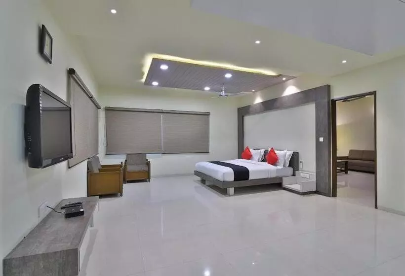 ホテル Palette   Atithi Resort