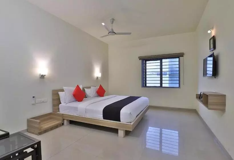 ホテル Palette   Atithi Resort