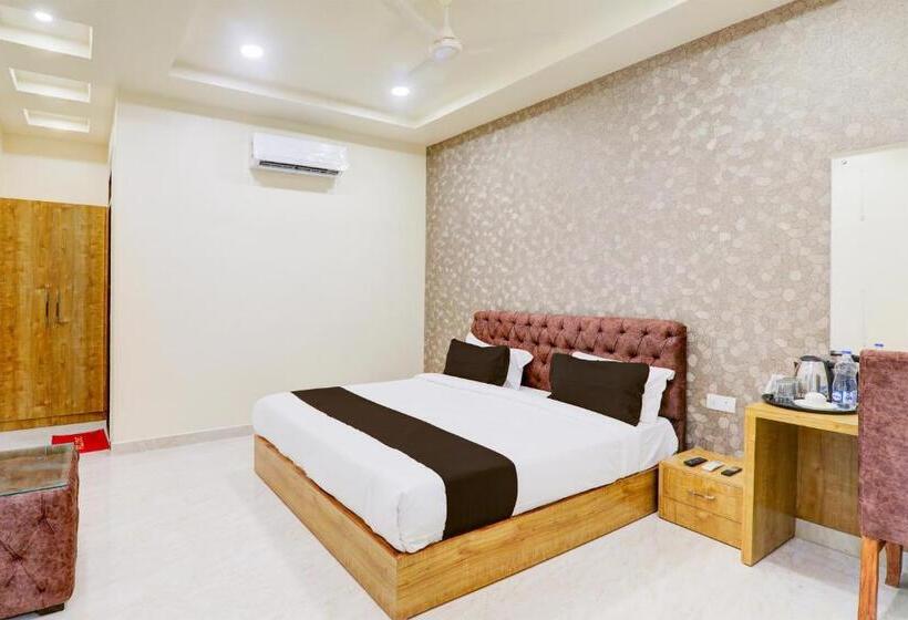 Super Hotel O The Ashiyana Stay