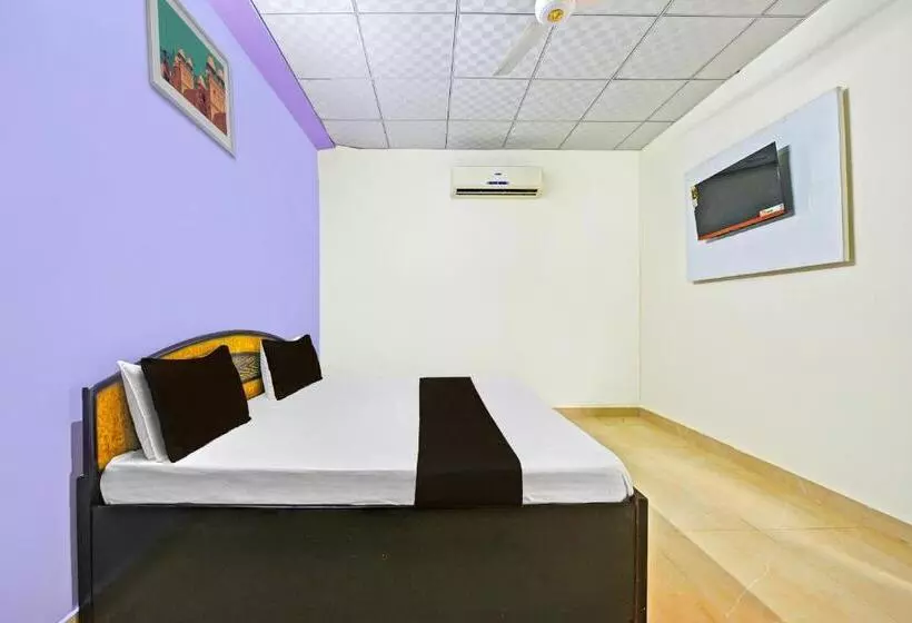 Oyo Hotel Dazzle Inn Prime