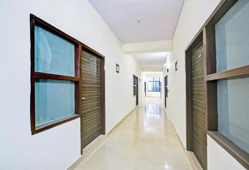 Oyo Hotel Dazzle Inn Prime