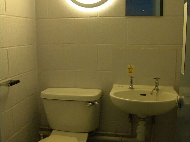 Cămin Woolmanhill City Centre   Campus Accommodation