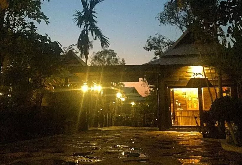 Bantunglom Resort