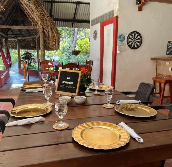 مبيت وإفطار Casa Grimaldo