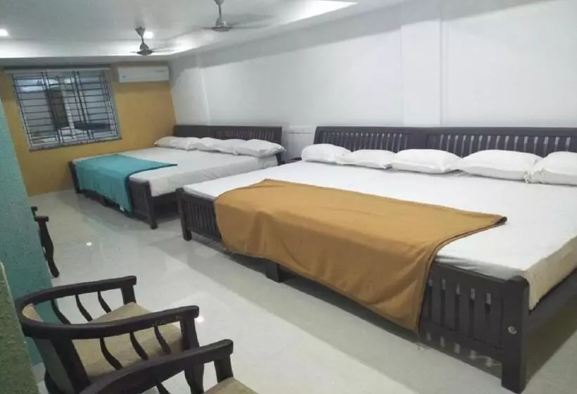 Hotelli Ashoka Residency Chottanikkara