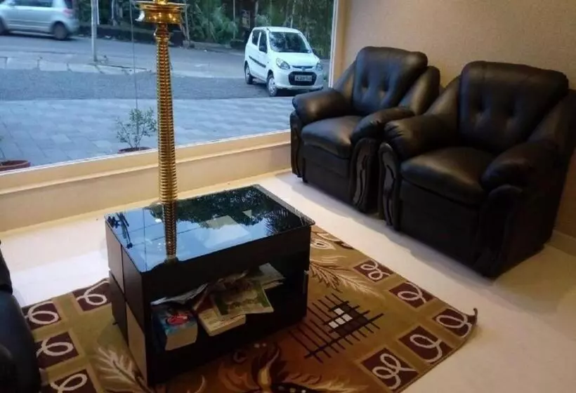 Hotelli Ashoka Residency Chottanikkara