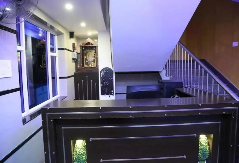 Hotelli Ashoka Residency Chottanikkara