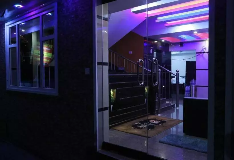 Hotelli Ashoka Residency Chottanikkara