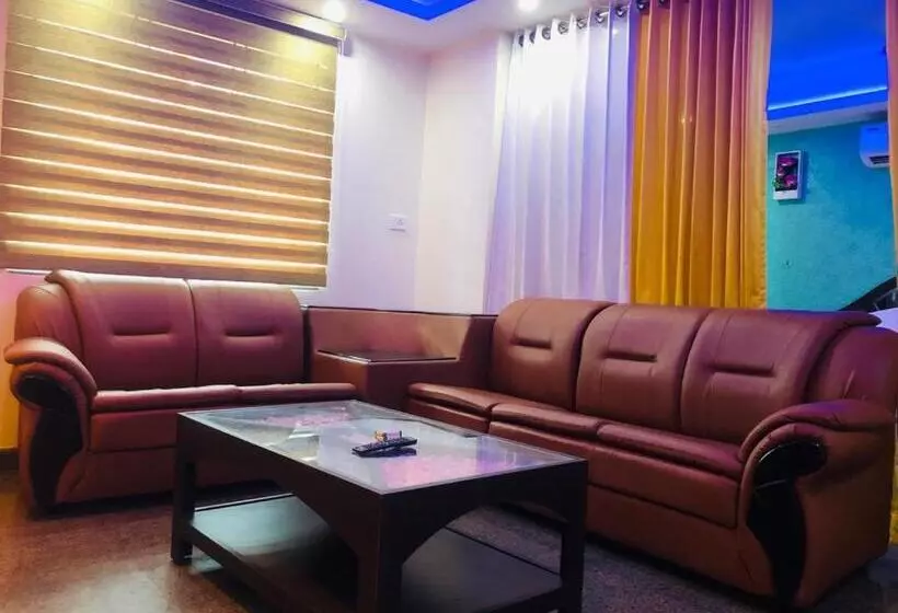 Hotelli Ashoka Residency Chottanikkara
