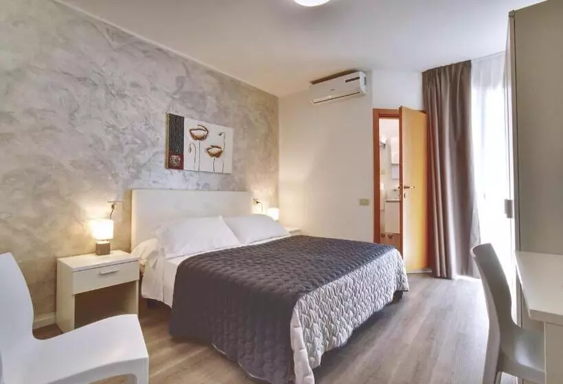 Hotel Augusta