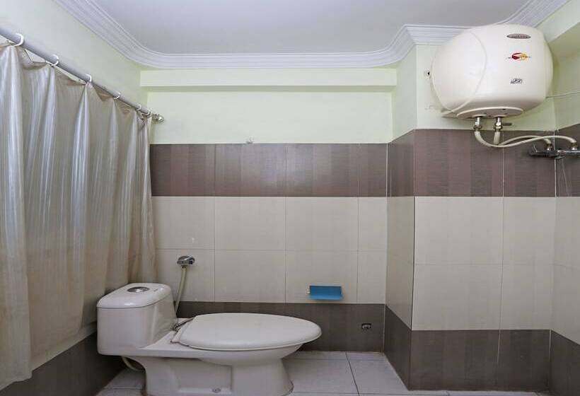 Hotelli Oyo Rooms Near Ranipur More